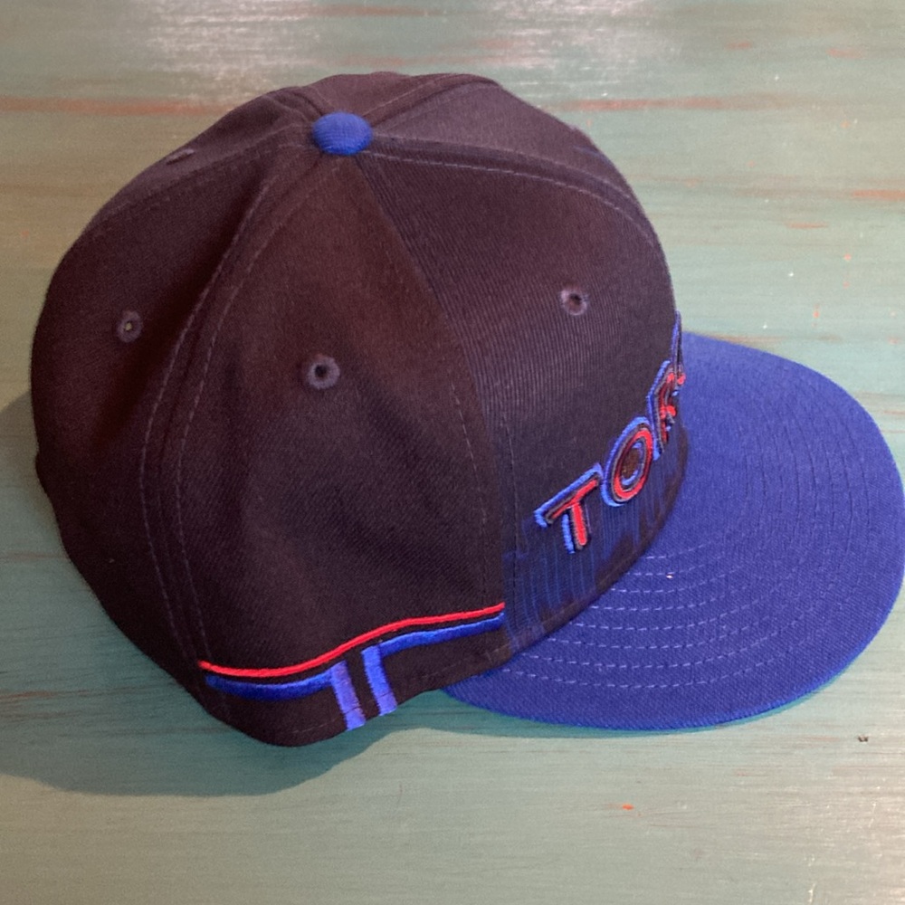 Toronto Blue Jays hat - Picture 2 of 5